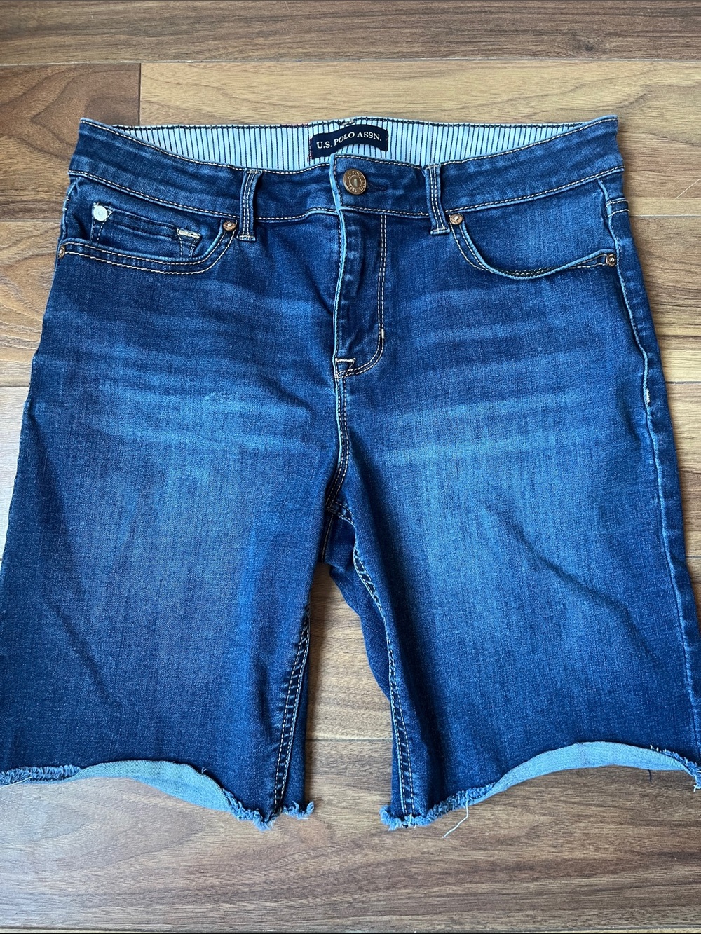U.S. Polo Assn. Blue Denim Cutoff Bermuda Shorts Size 8 Summer